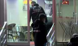 İstanbul - Bağcılar'da kafeye silahlı saldırı: 3 yaralı