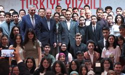 İstanbul- Bakan Kacır: Biz istiyoruz ki Türk milleti dünyada yeniden söz ve iş sahibi olsun