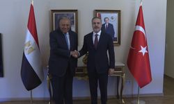 İstanbul - Dışişleri Bakanı Hakan Fidan, Mısır Dışişleri Bakanı Samih Şukri ile görüştü- 1