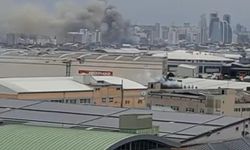 İstanbul- Esenyurt'ta mobilya imalathanesinde yangın -1