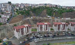 İstanbul - Gaziosmanpaşa'da toprak kaymasının meydana geldiği alan havadan görüntülendi