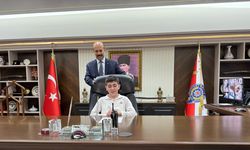 İstanbul- İstanbul İl Emniyet Müdürü Zafer Aktaş, koltuğunu şehit çocuğuna bıraktı