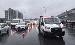 İstanbul- Sarıyer'de TEM Otoyolu'nu kilitleyen kaza: 4 yaralı