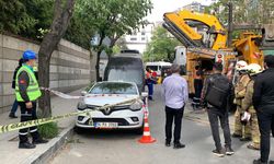İstanbul- Şişli'de yol çöktü -1