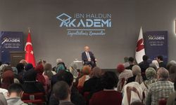 İstanbul - TBMM Başkanı Kurtulmuş ‘Nasıl yaşadılar; Sabahattin Zaim’ konulu panelde öğrencilerle bir araya geldi