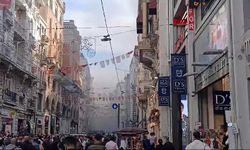 İstanbul - İstiklal Caddesi'nde iş yeri yangını-1