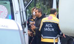İstanbul - Saraçhane'de kaldırım taşı atılan çok sayıda polis yaralandı