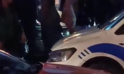 İstanbul - Beyoğlu’nda düğün çıkışı tekmeli yumruklu kavga; polis güçlükle ayırdı