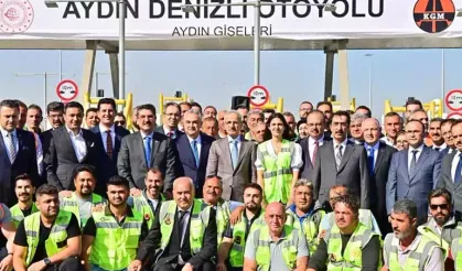 Aydın-Denizli Otoyolu'ndan 3 günde 22 bin araç geçti