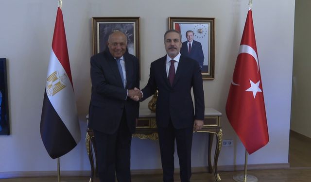 İstanbul - Dışişleri Bakanı Hakan Fidan, Mısır Dışişleri Bakanı Samih Şukri ile görüştü- 1