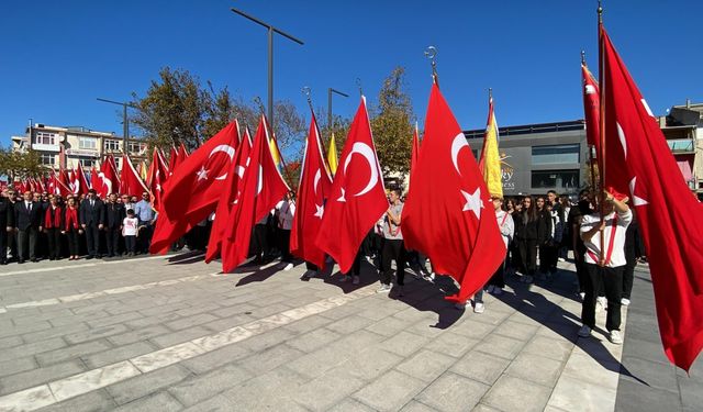 Çanakkale'de Cumhuriyet Bayramı kutlamaları çelenk töreniyle başladı