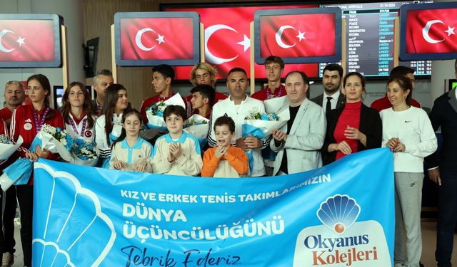 Okyanus Koleji tenis takımları dünya üçüncüsü oldu