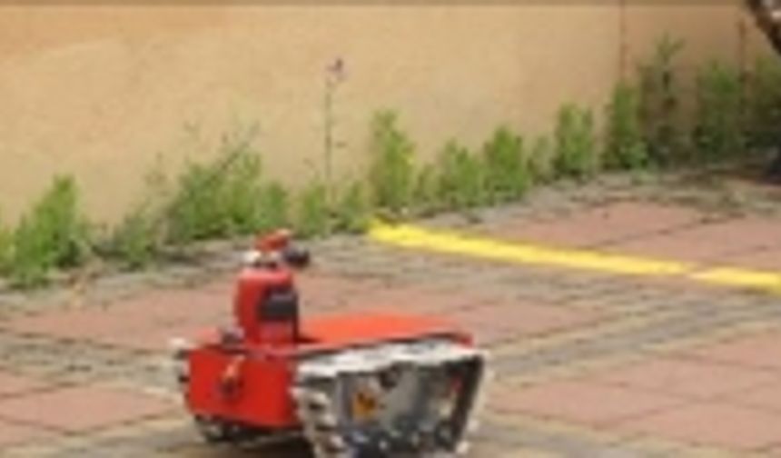 Yangınla mücadele robotu kayıpları asgariye indirecek