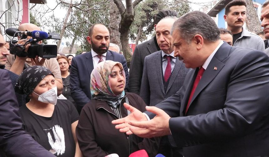İstanbul-Bakan Koca: Seçim öncesi lösemi hastaları suistimal ediliyor