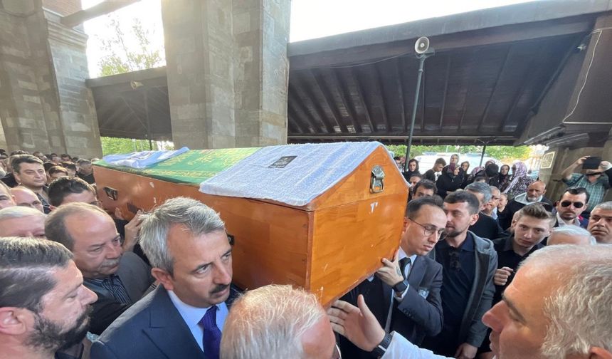 Edirne'nin 'turizm elçisi', kalp krizinden öldü (2)