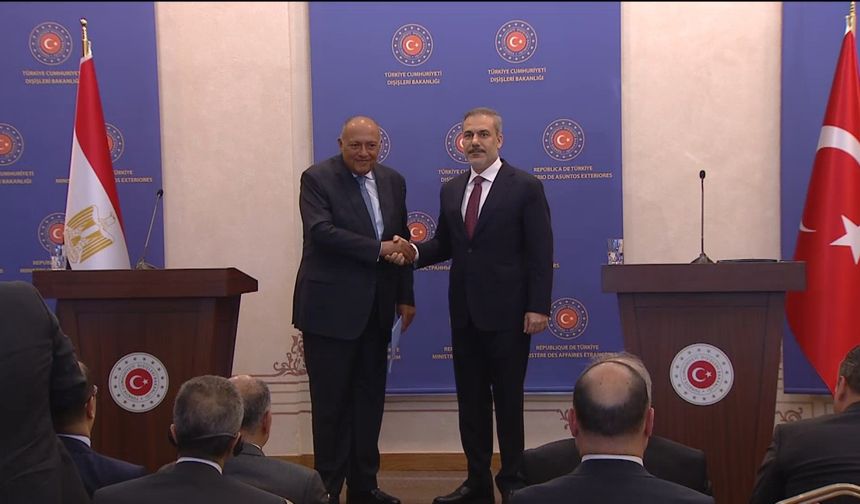 İstanbul - (Görüntü eklendi) Dışişleri Bakanı Fidan ve Mısır Dışişleri Bakanı Şükri'den basın toplantısı - 1
