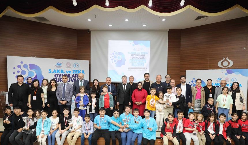 Sultangazi’de 5'inci Akıl ve Zeka Oyunları Turnuvası düzenlendi